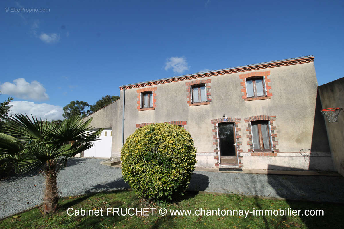 Maison à CHANTONNAY