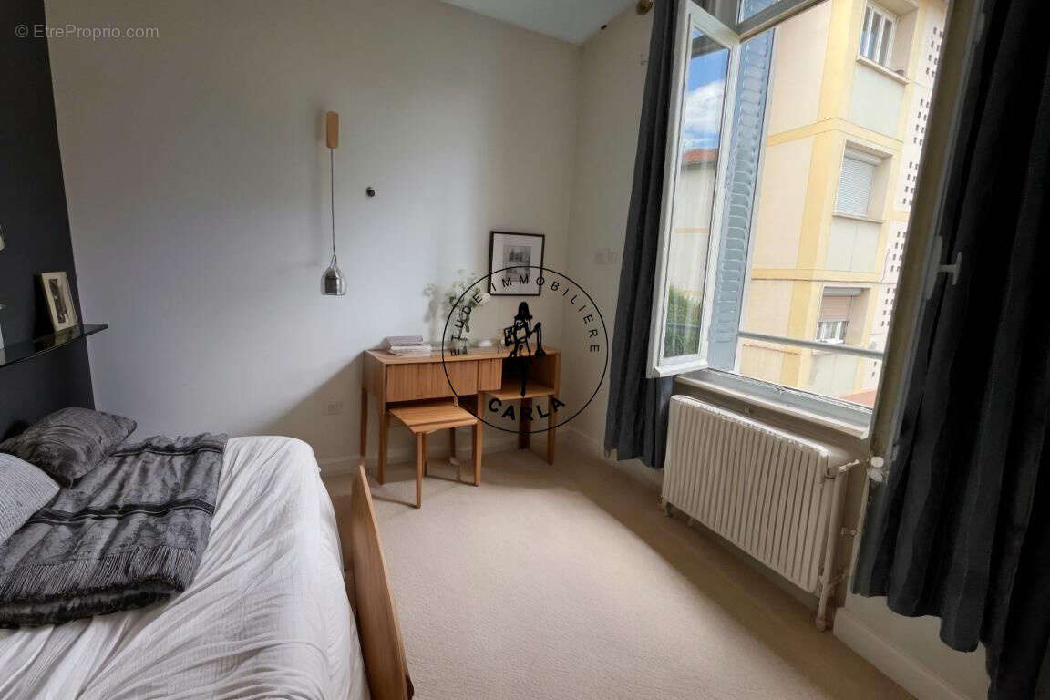 Appartement à OULLINS