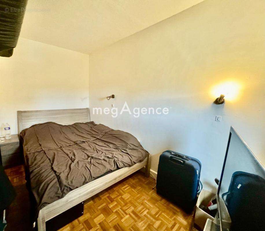 Appartement à CHAMPIGNY-SUR-MARNE