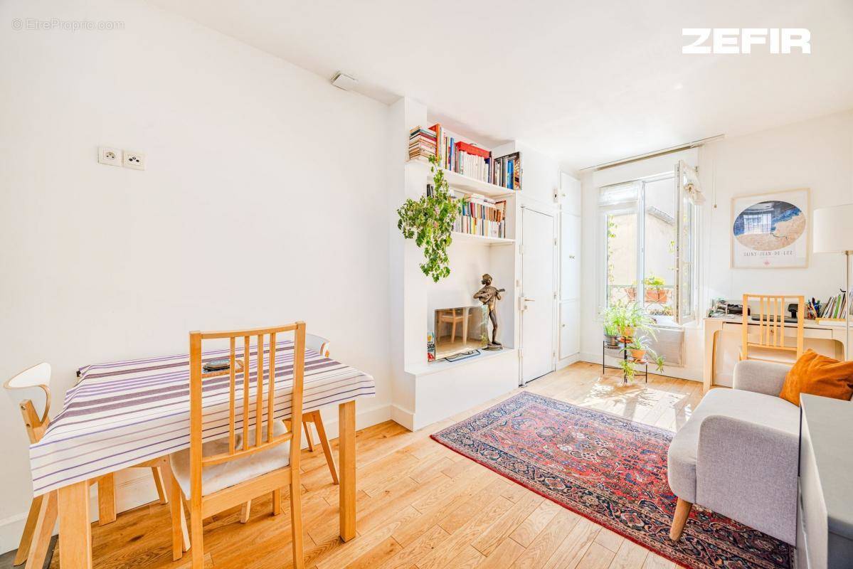 Appartement à NEUILLY-SUR-SEINE