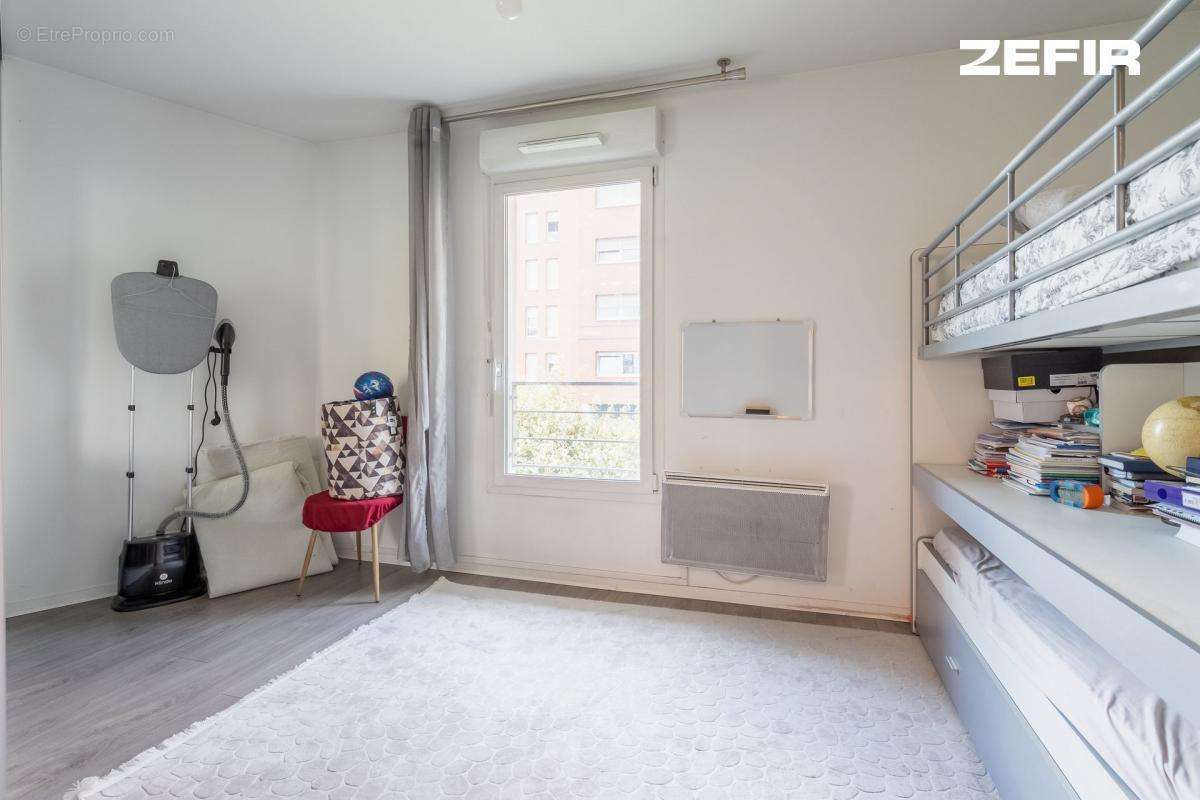 Appartement à ROSNY-SOUS-BOIS