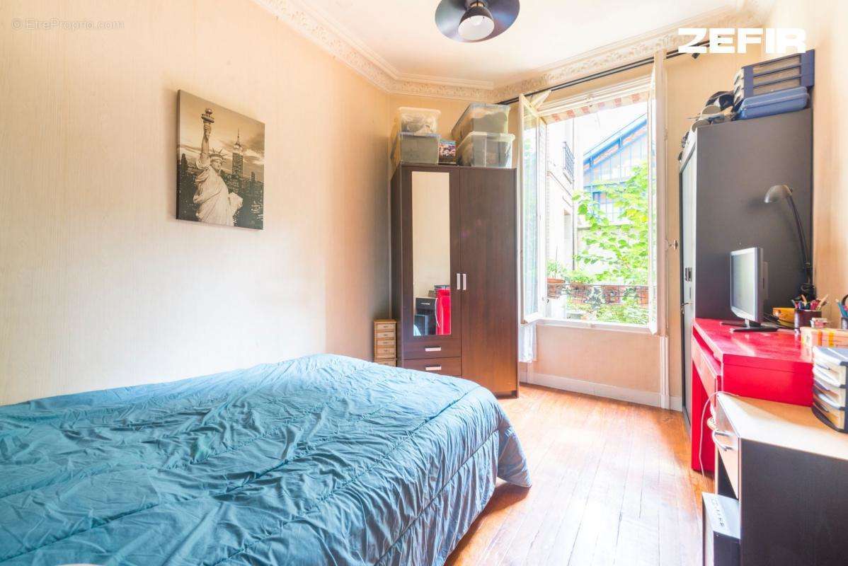 Appartement à PARIS-15E