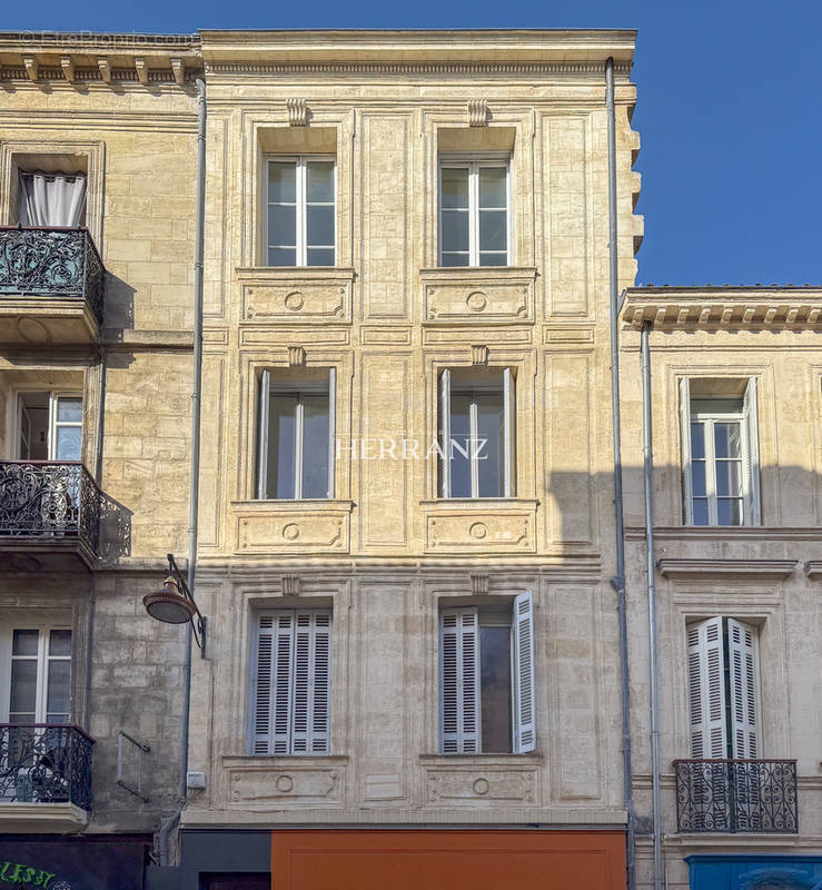 Appartement à BORDEAUX