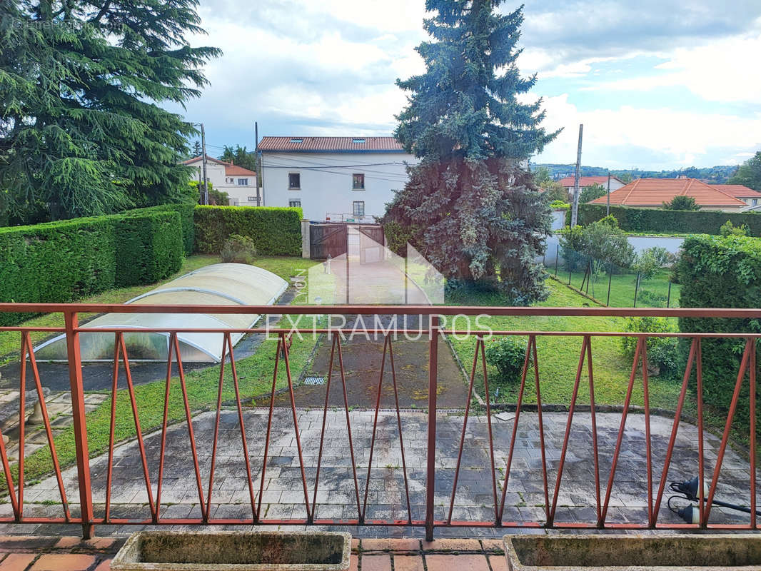 Maison à LENTILLY