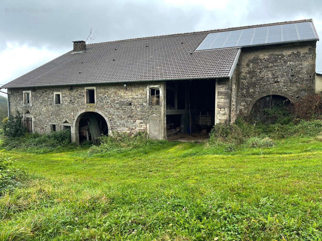 Maison à FOUGEROLLES