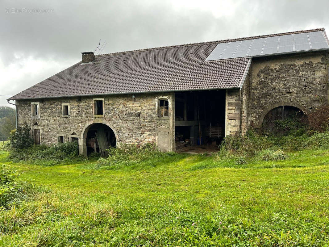 Maison à FOUGEROLLES