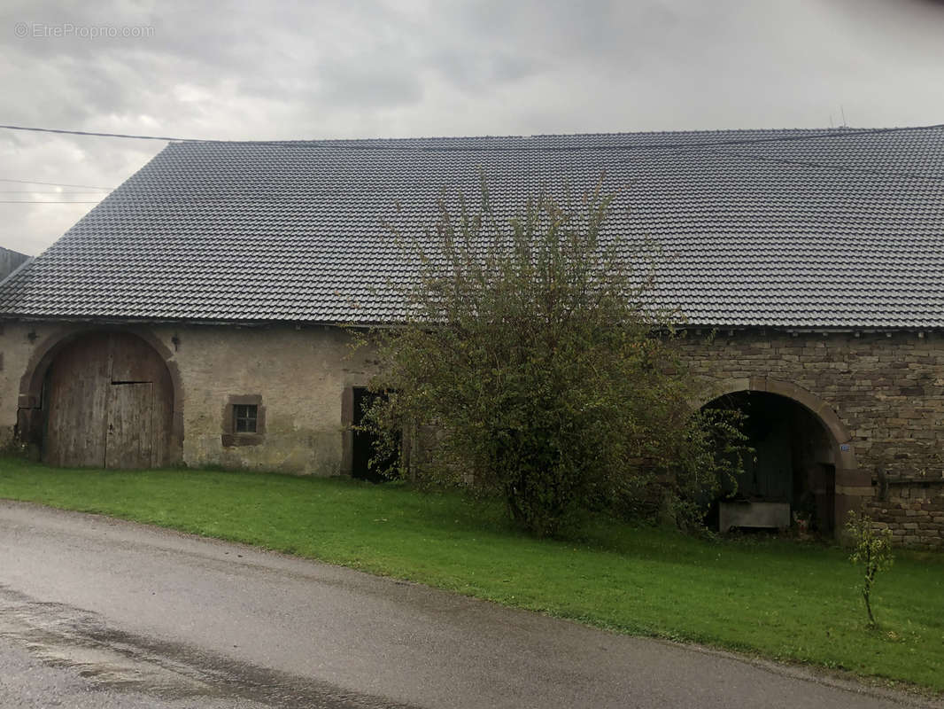 Maison à FOUGEROLLES