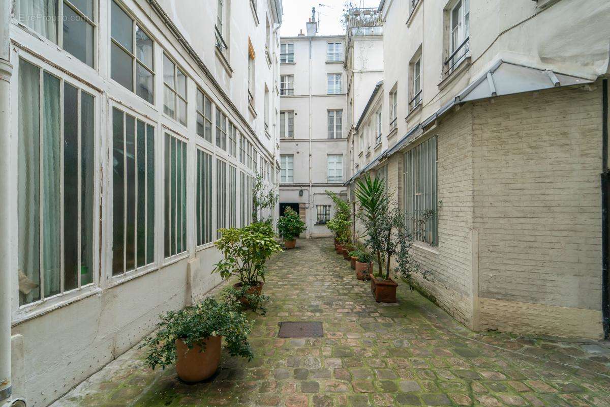 Appartement à PARIS-4E