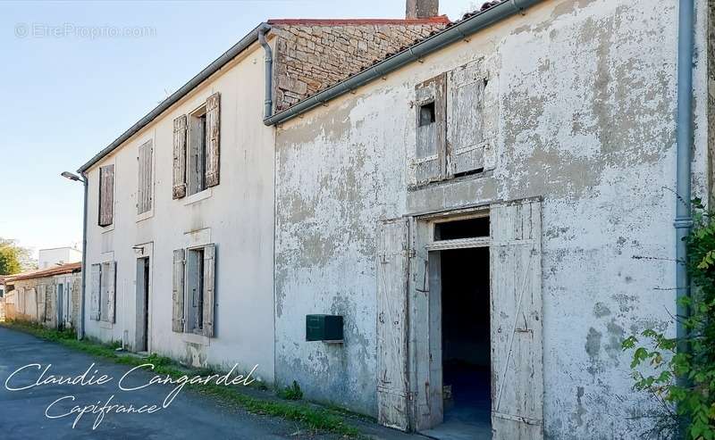 Maison à NUAILLE-D&#039;AUNIS