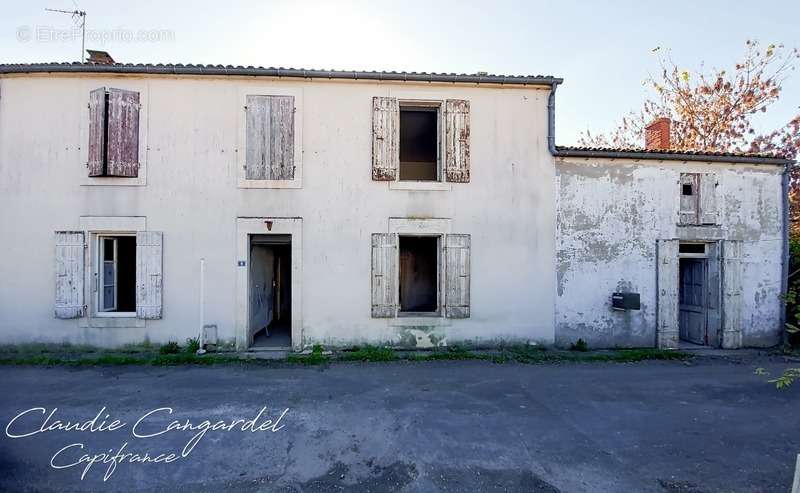 Maison à NUAILLE-D&#039;AUNIS