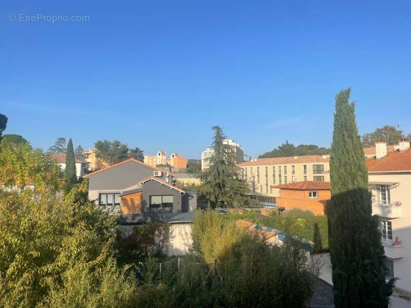 Appartement à AIX-EN-PROVENCE