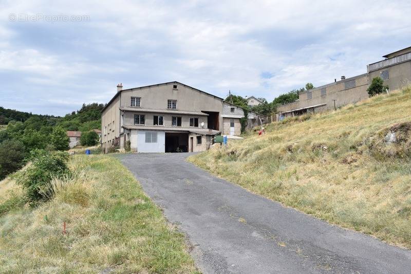 Maison à SAINT-JEURE-D&#039;ANDAURE