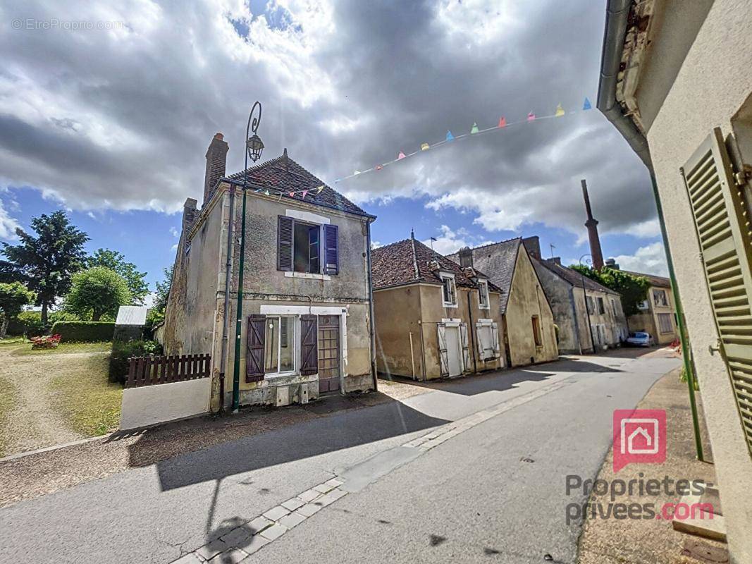 Maison à SAINT-MARTIN-DU-VIEUX-BELLEME