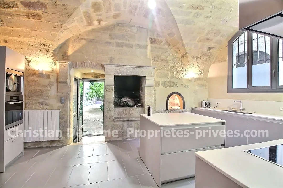 Appartement à UZES