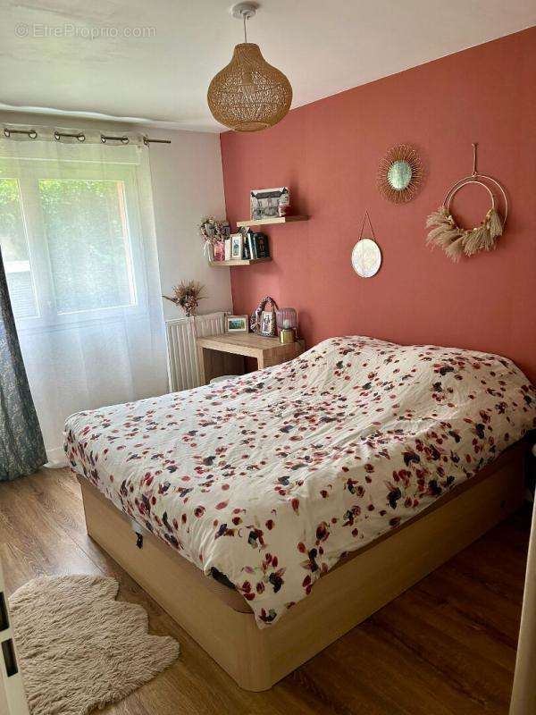 Appartement à VAIRES-SUR-MARNE