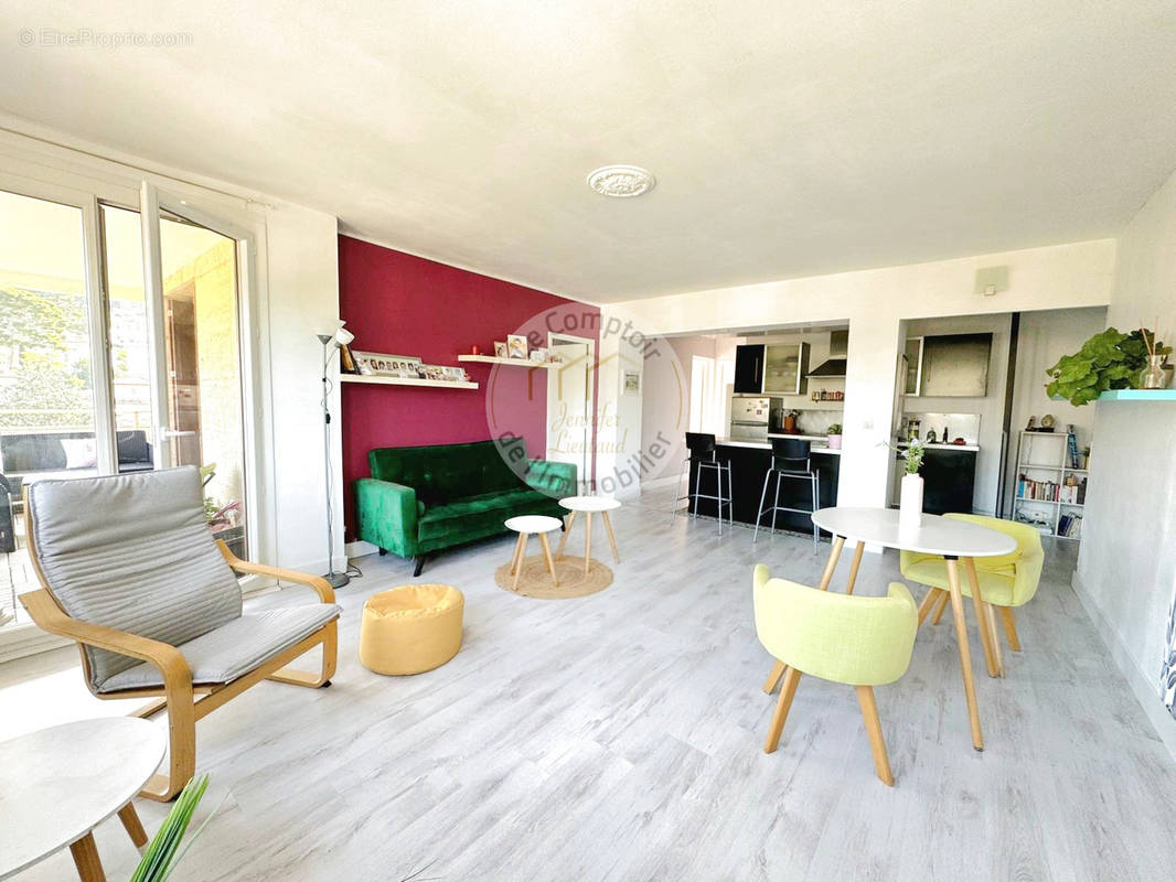 Appartement à MARSEILLE-9E