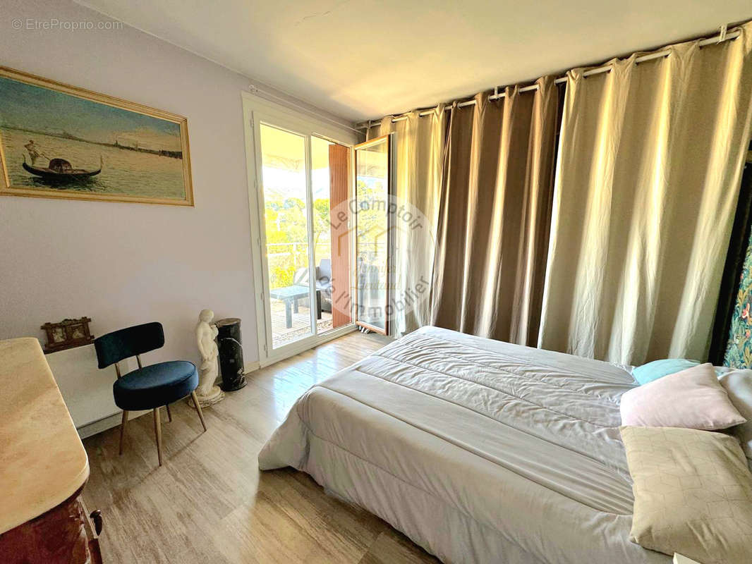 Appartement à MARSEILLE-9E