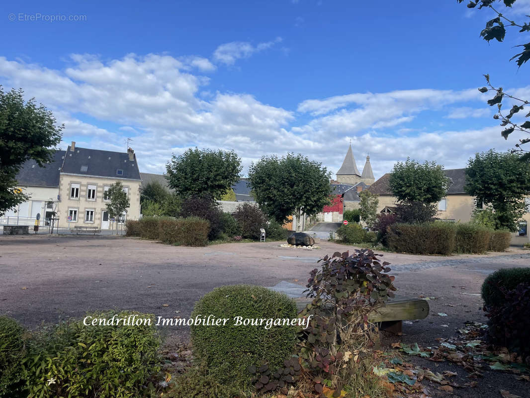 Maison à BENEVENT-L&#039;ABBAYE