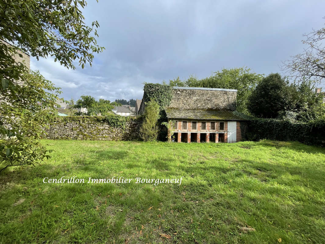 Maison à BENEVENT-L&#039;ABBAYE