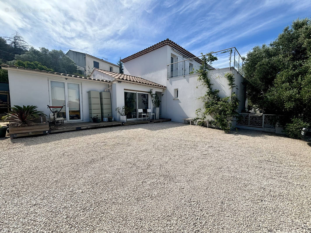 Maison à MARIGNANE