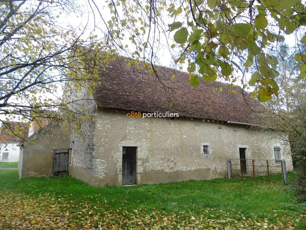 Maison à CHATEAUNEUF-SUR-CHER