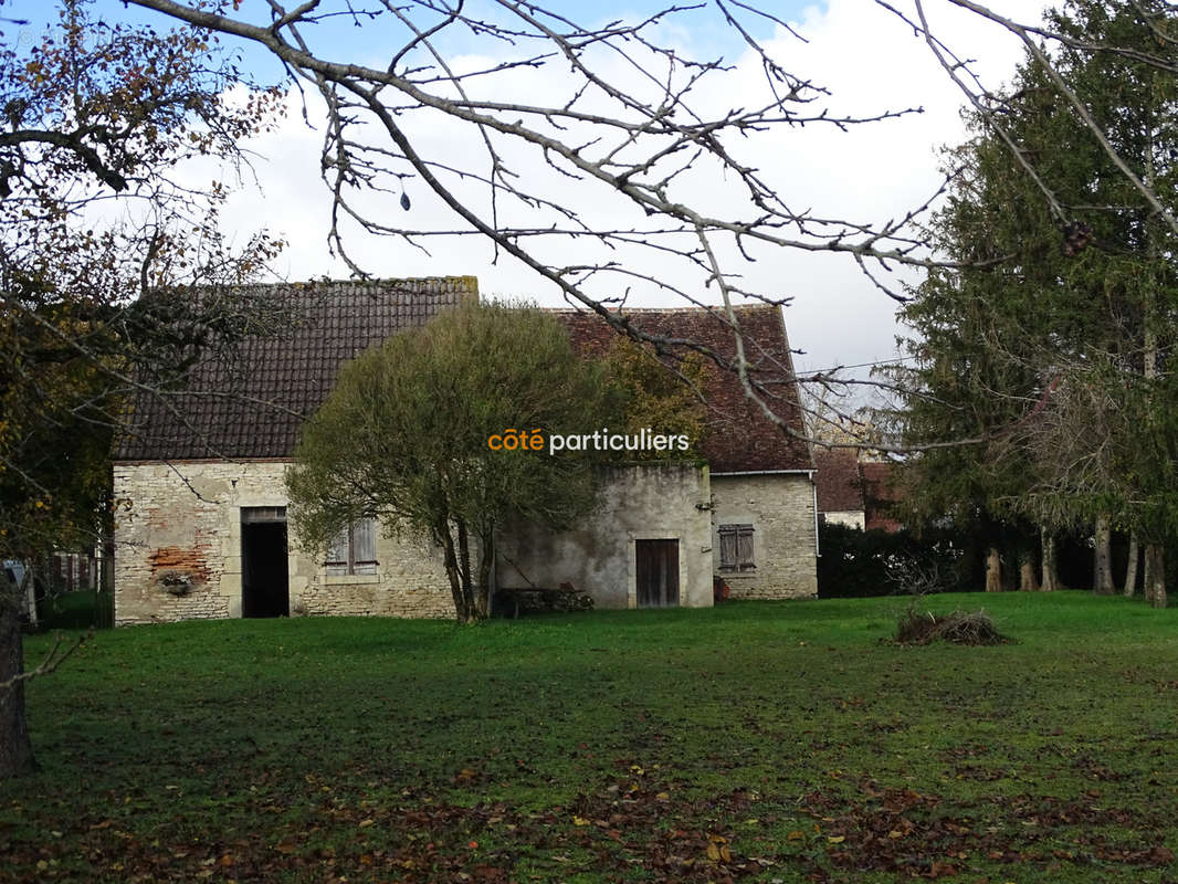 Maison à CHATEAUNEUF-SUR-CHER