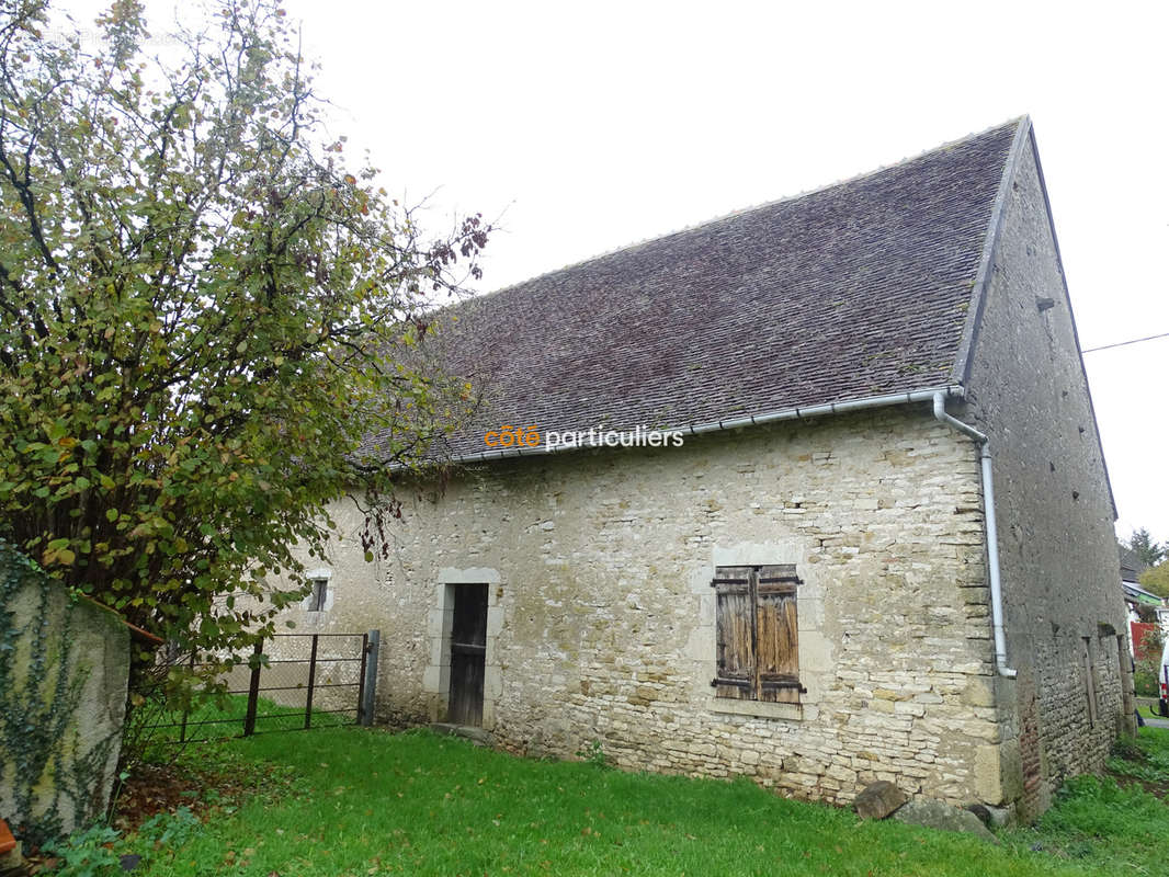 Maison à CHATEAUNEUF-SUR-CHER