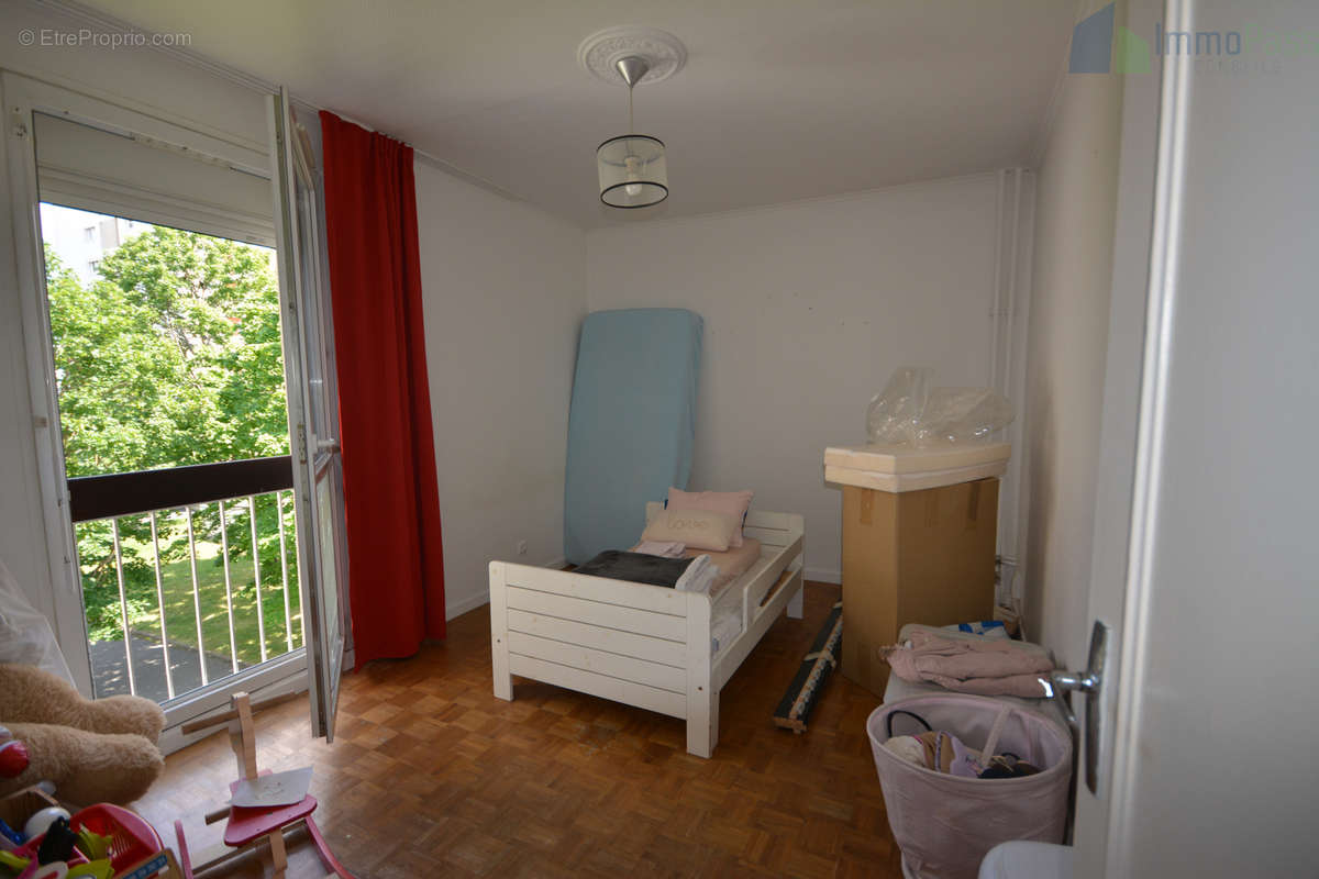 Appartement à SAINT-FONS