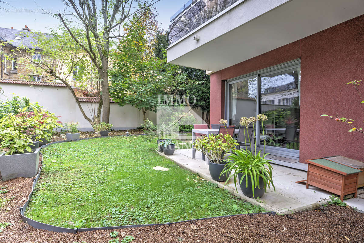 Appartement à VERSAILLES