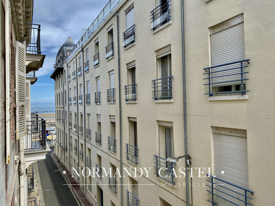 Appartement à TROUVILLE-SUR-MER