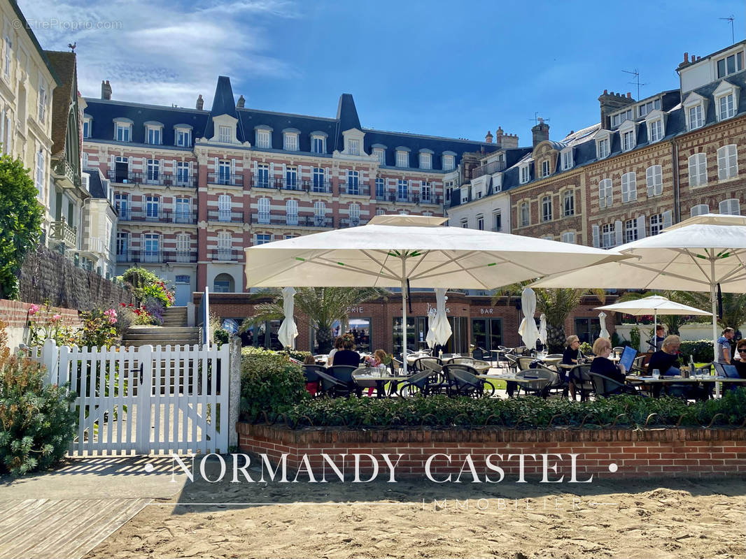 Appartement à TROUVILLE-SUR-MER