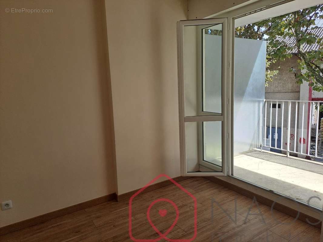 Appartement à SAINT-DENIS