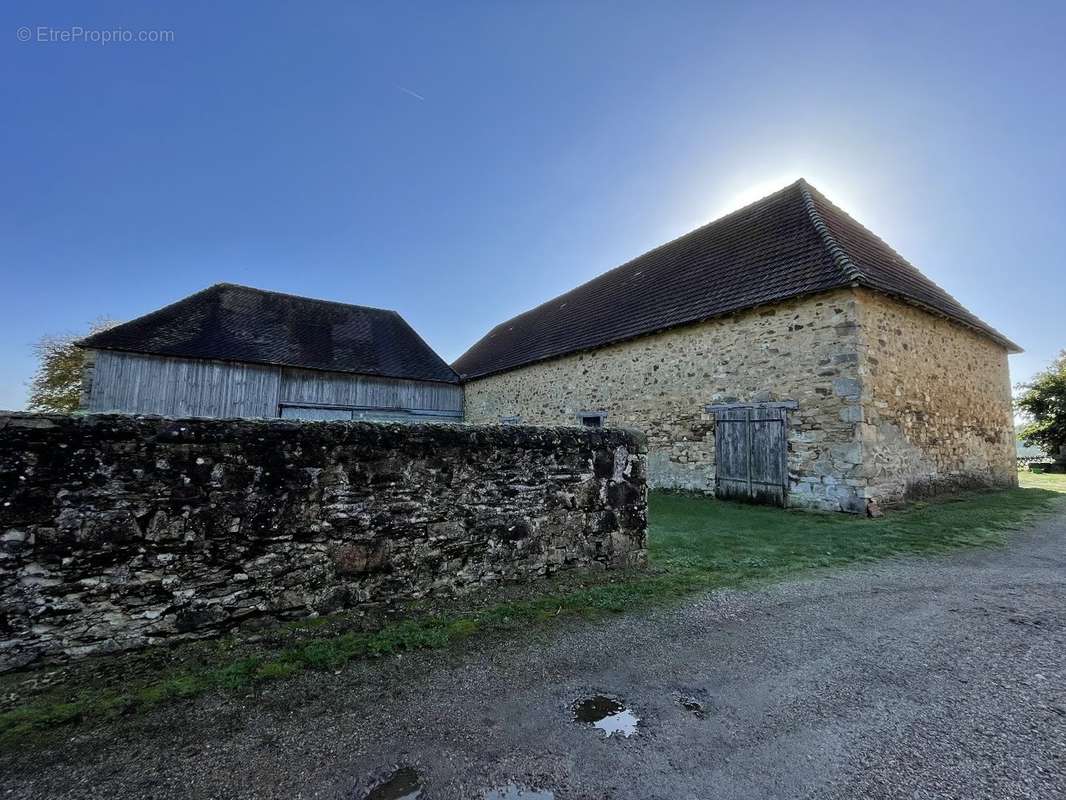 Maison à JANAILHAC