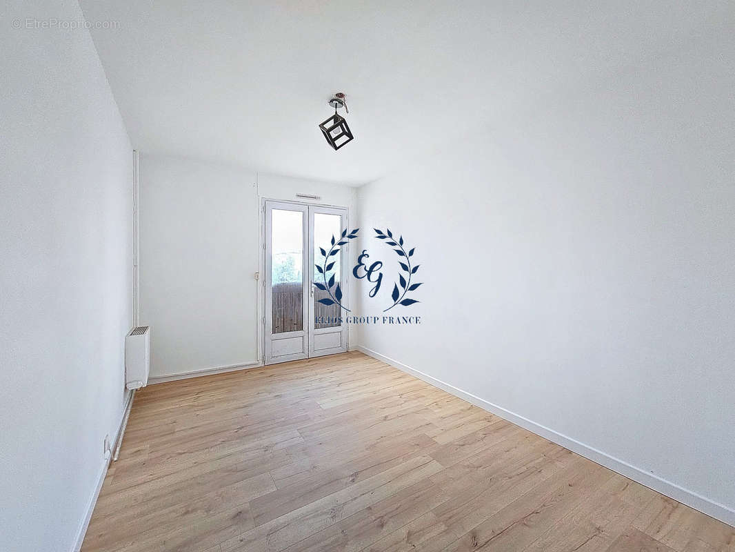 Appartement à MARSEILLE-10E