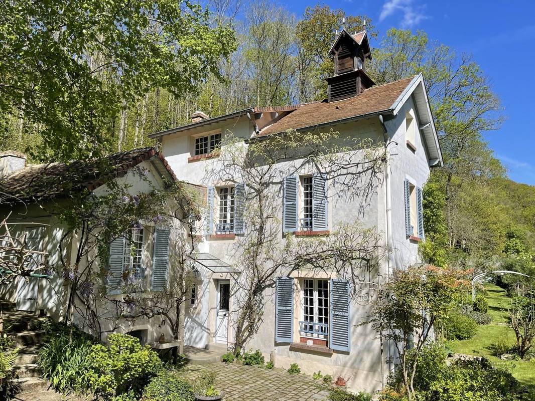 Christine &amp; Marc Stanord Palmer Immobilier - Maison à VILLIERS-LE-BACLE