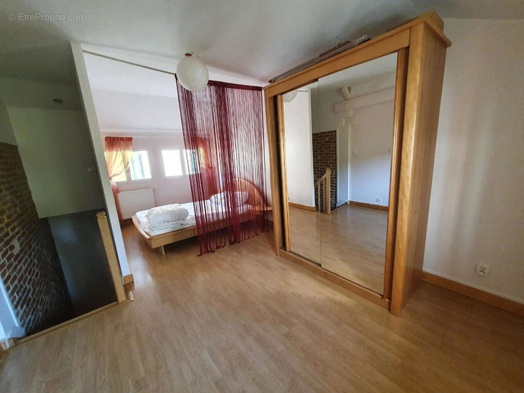 chambre - Appartement à CAHORS