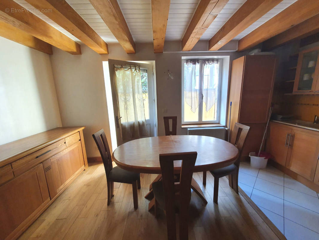 salle à manger cuisine - Appartement à CAHORS