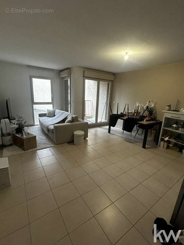 Appartement à THEZA