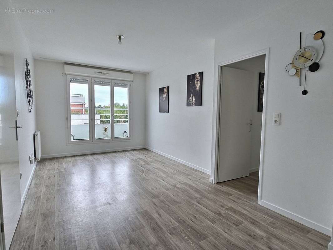 Appartement à CORBEIL-ESSONNES