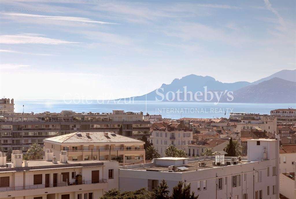 Appartement à CANNES