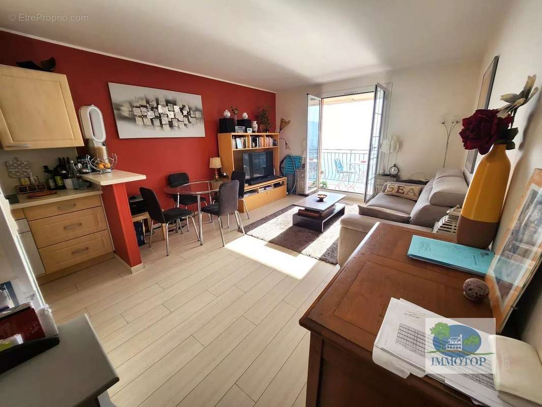 Appartement à ROQUEBRUNE-CAP-MARTIN