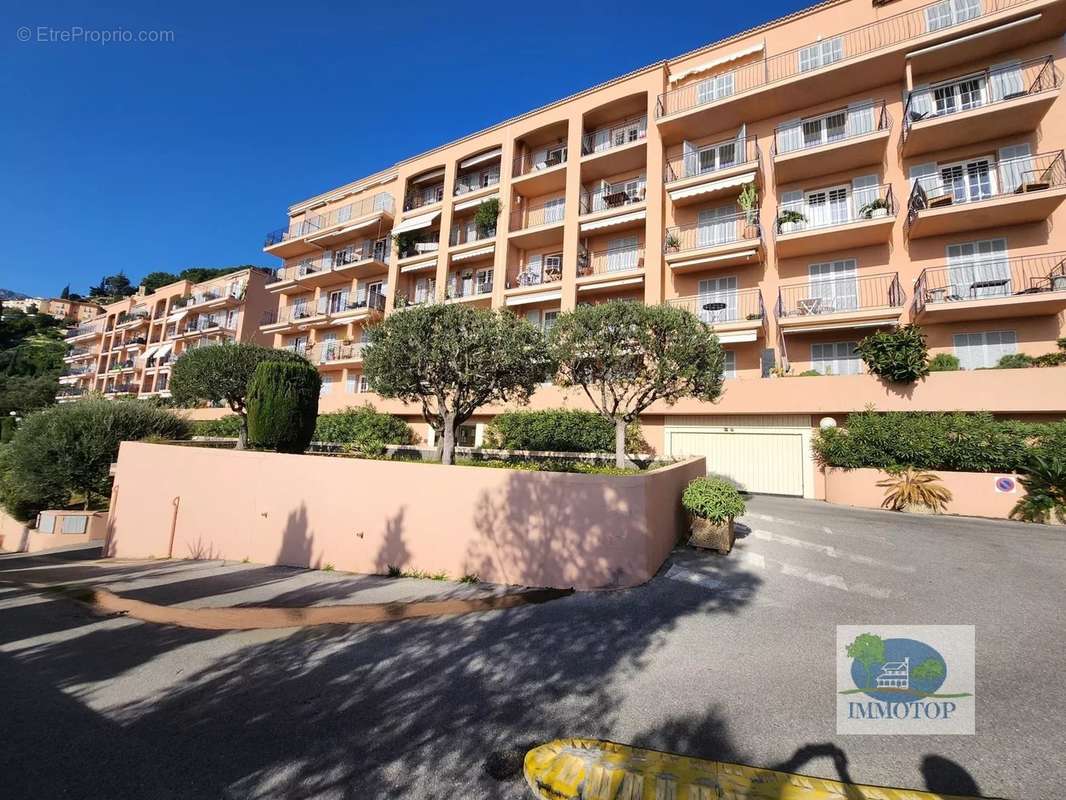 Appartement à ROQUEBRUNE-CAP-MARTIN