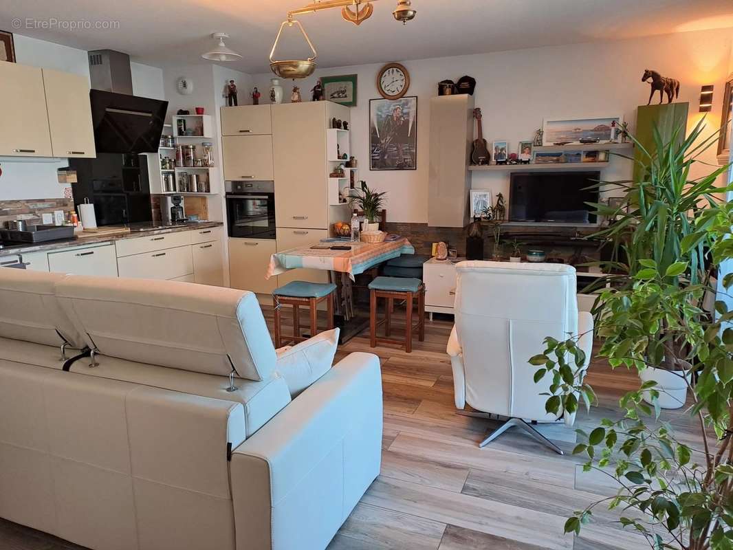 Appartement à MARSEILLE-13E