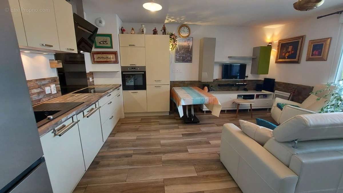 Appartement à MARSEILLE-13E