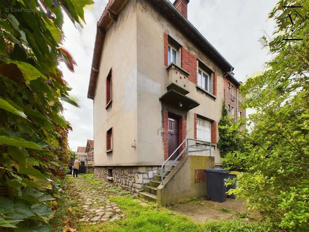 Appartement à MAISONS-ALFORT