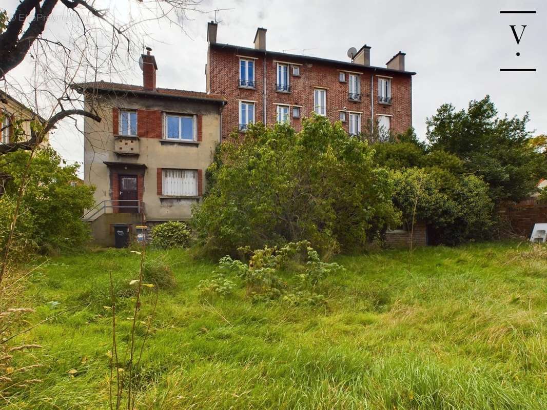 Appartement à MAISONS-ALFORT