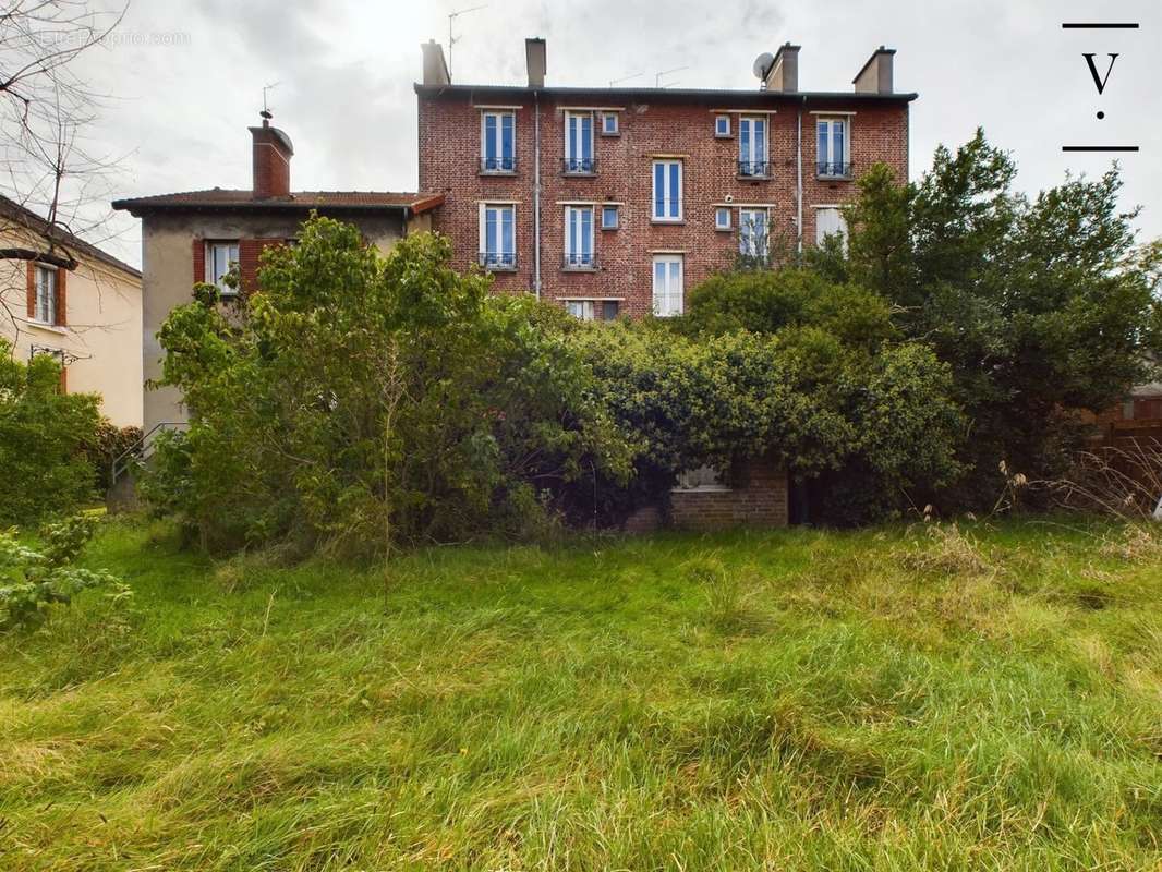 Appartement à MAISONS-ALFORT