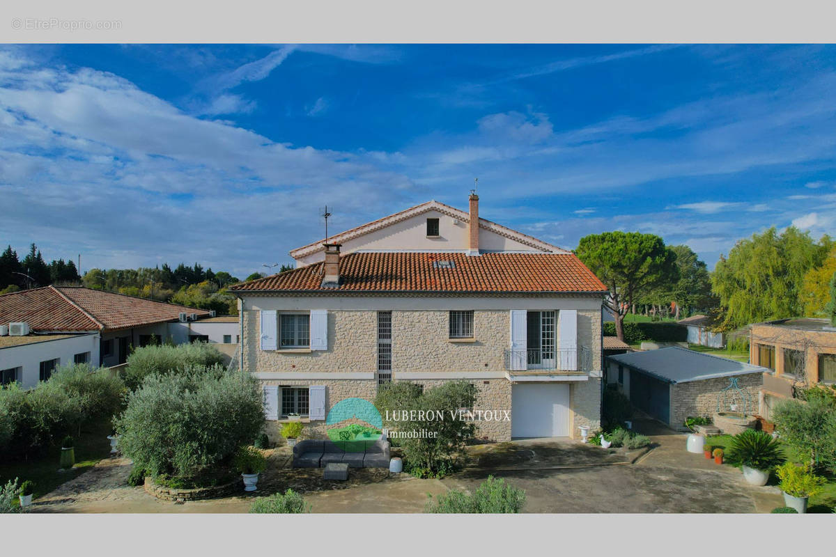 Maison à MONTEUX