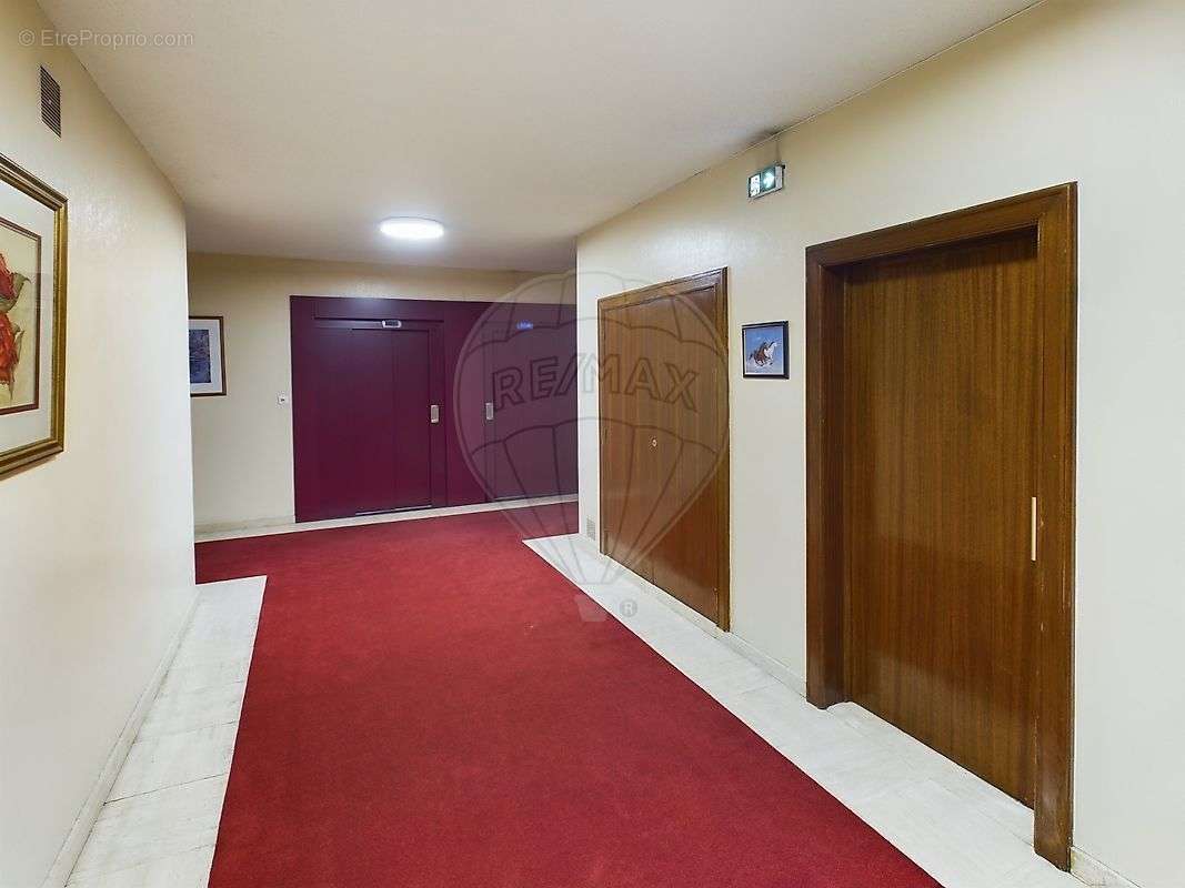 Appartement à SAINT-SEBASTIEN-SUR-LOIRE