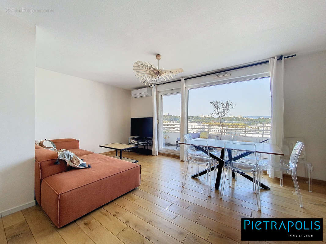 Appartement à LYON-9E